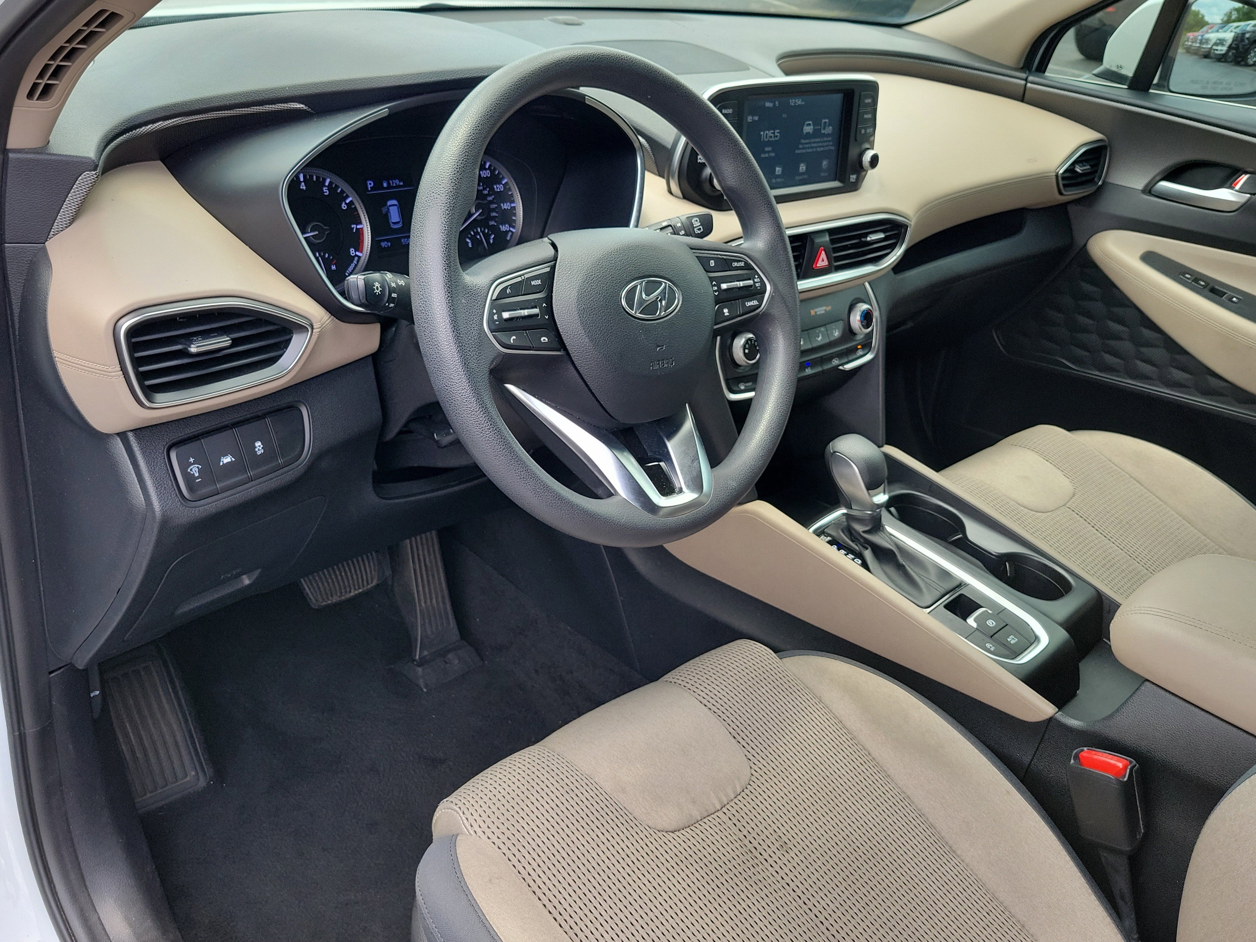 Used 2020 Hyundai Santa Fe SE FWD image 21