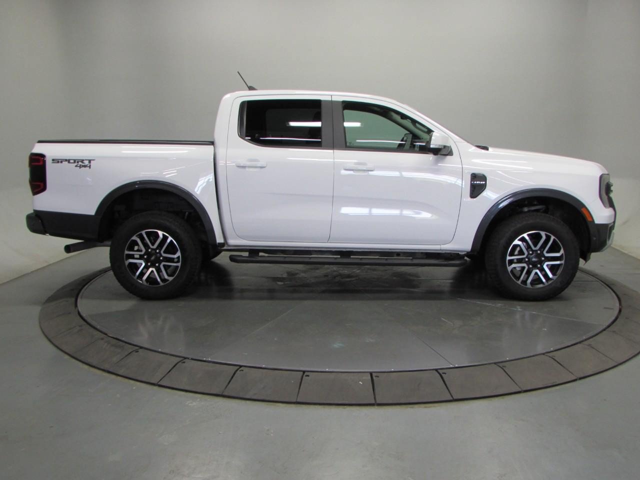 Certified 2024 Ford Ranger Lariat AWD/4WD image 8