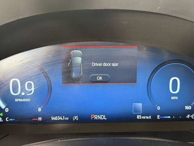 Certified 2025 Ford Escape Platinum image 17