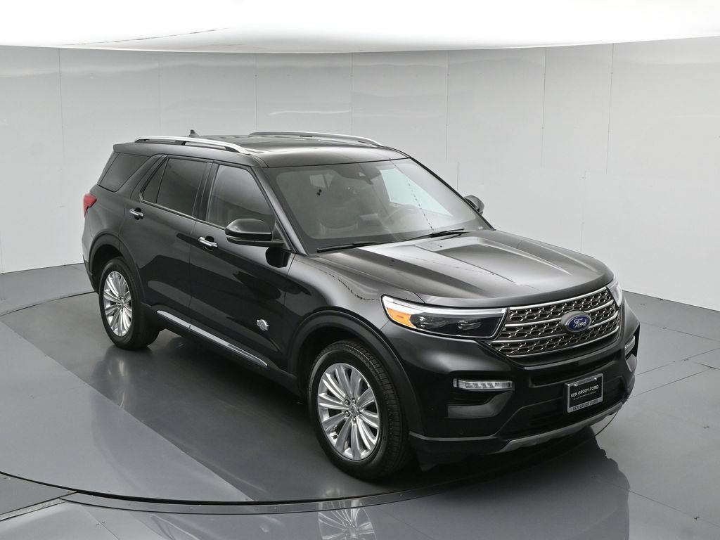 Certified 2023 Ford Explorer King Ranch w/ Technology Package AWD/4WD image 46