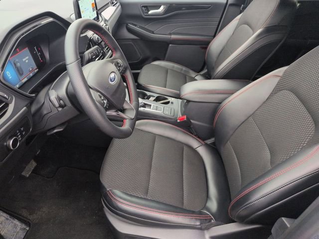 Certified 2025 Ford Escape ST-Line image 12