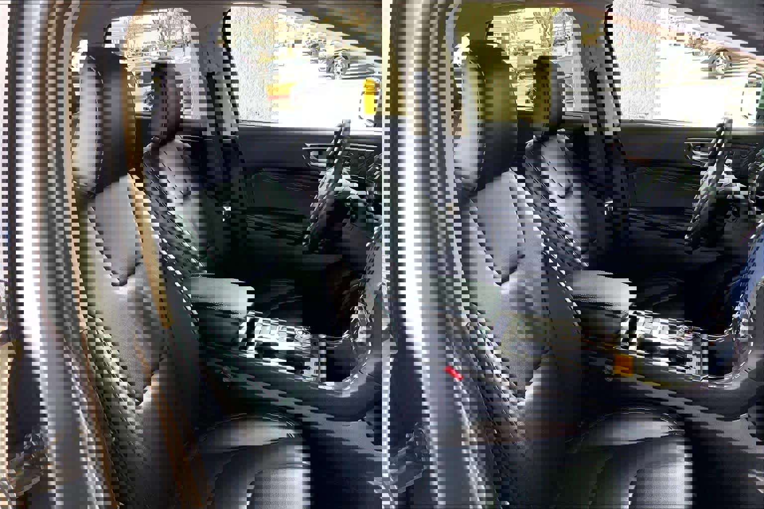 Certified 2022 Ford Edge Titanium image 11