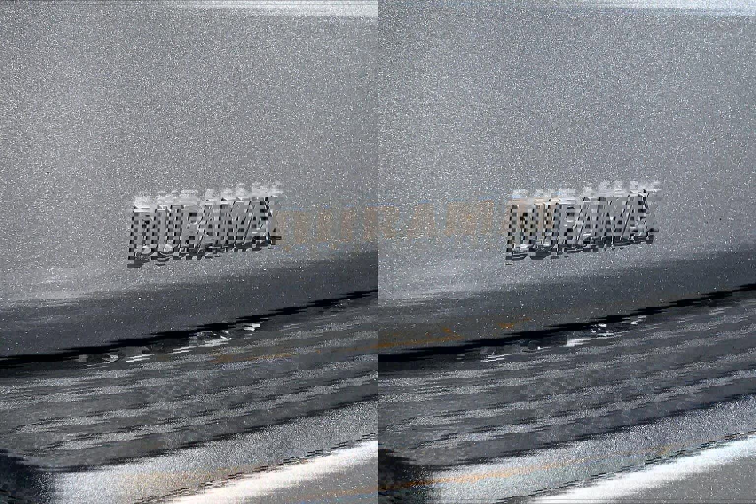 Used 2023 Chevrolet Suburban LT w/ Luxury Package image 30