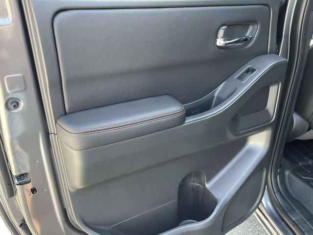 Used 2025 Nissan Frontier PRO-4X w/ Pro Premium Package AWD/4WD image 6