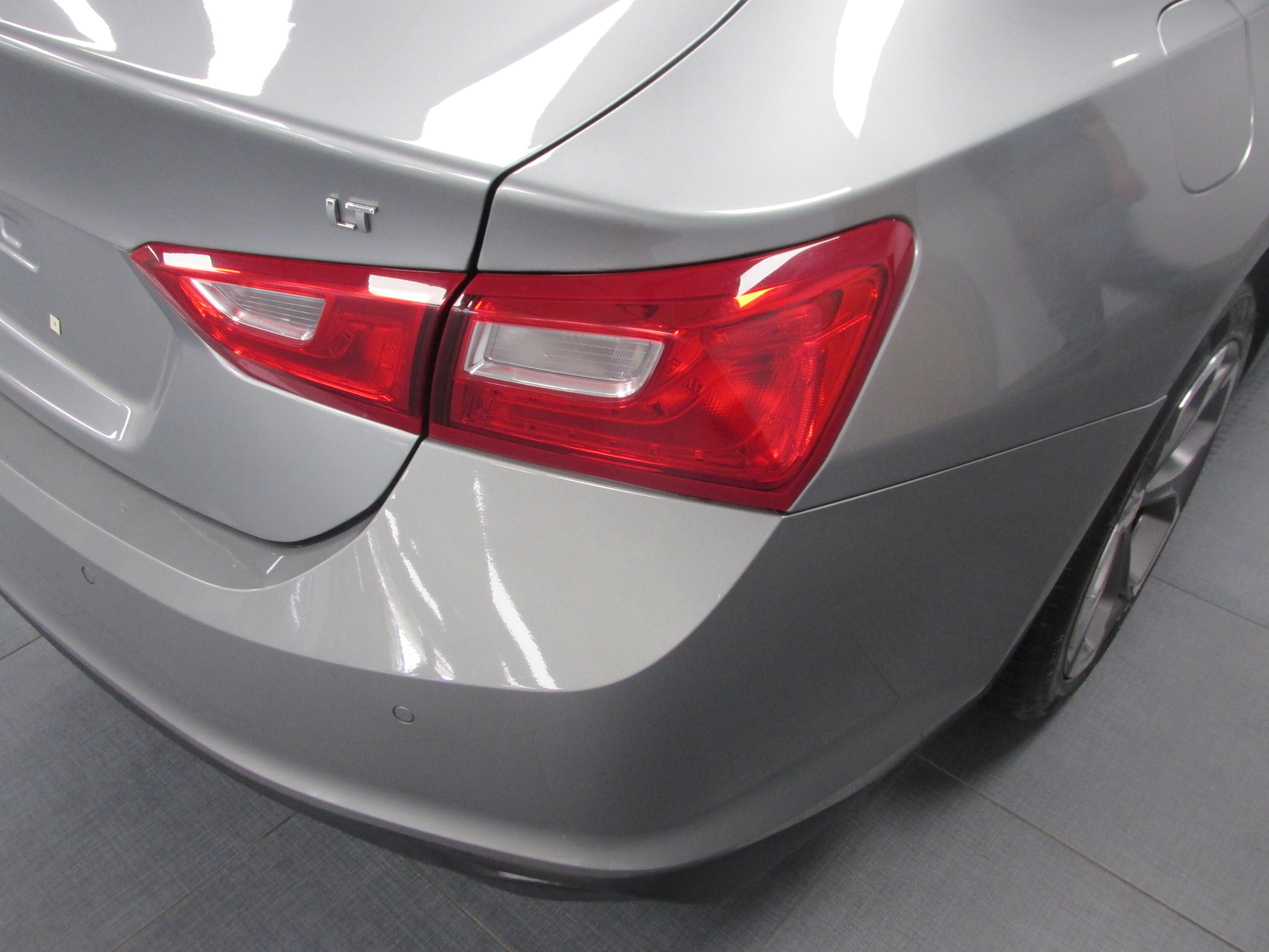 Used 2024 Chevrolet Malibu LT FWD image 10