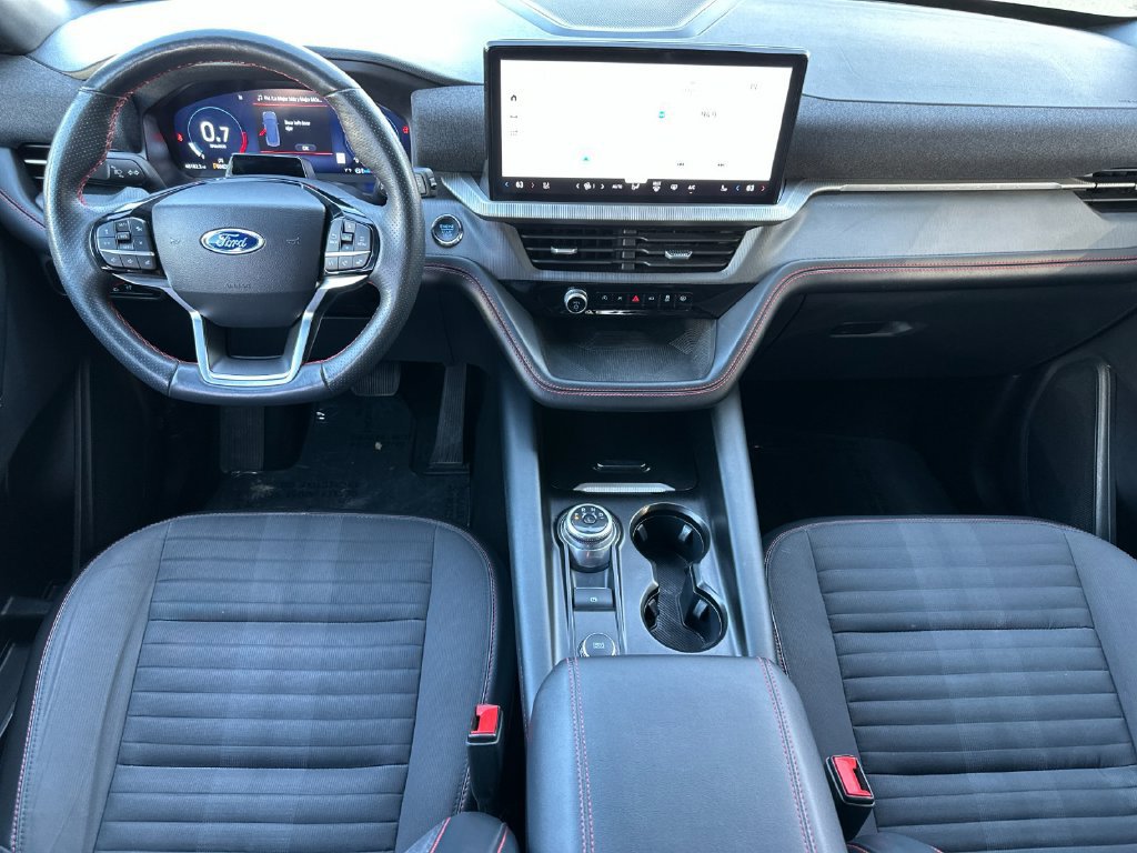 Certified 2025 Ford Explorer ST-Line AWD/4WD image 12