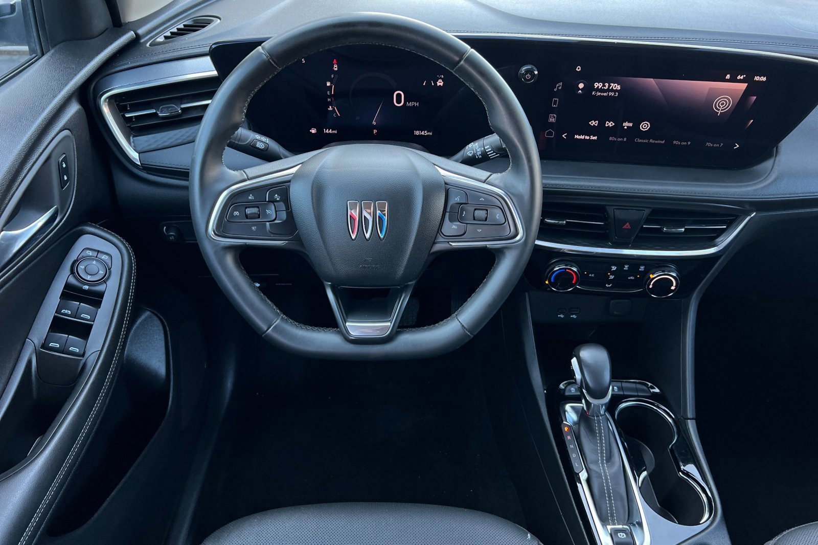 Used 2024 Buick Encore GX Sport Touring image 14