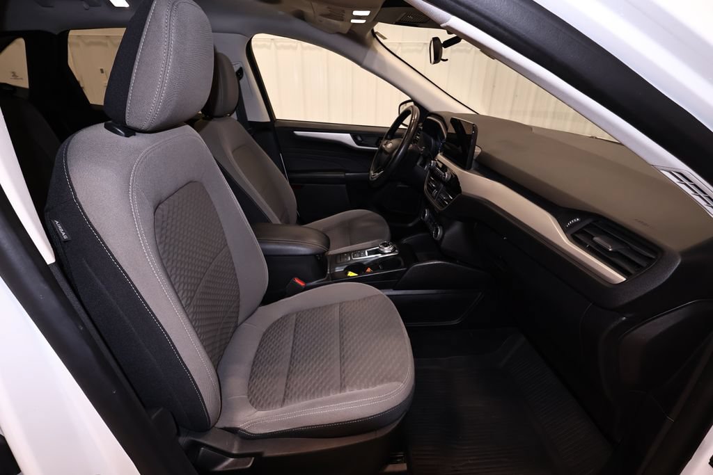 Certified 2022 Ford Escape SE w/ SE Sport Appearance Package AWD/4WD image 20