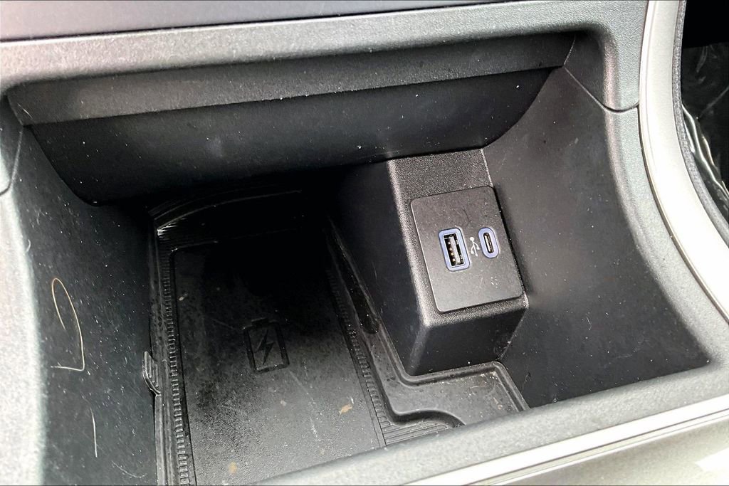 Certified 2024 Ford Edge SEL w/ Convenience Package image 27