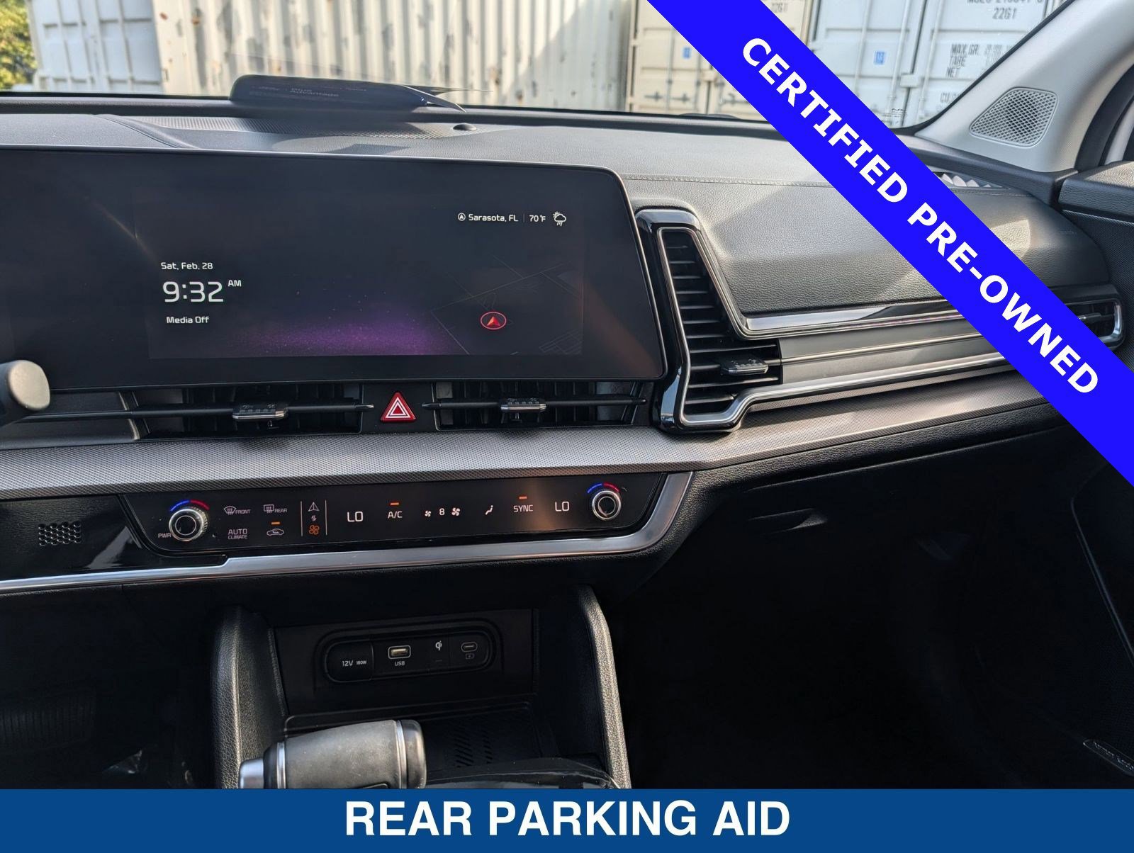 Used 2024 Kia Sportage SX image 29