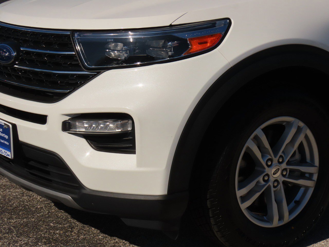 Certified 2023 Ford Explorer XLT w/ Equipment Group 202A image 8