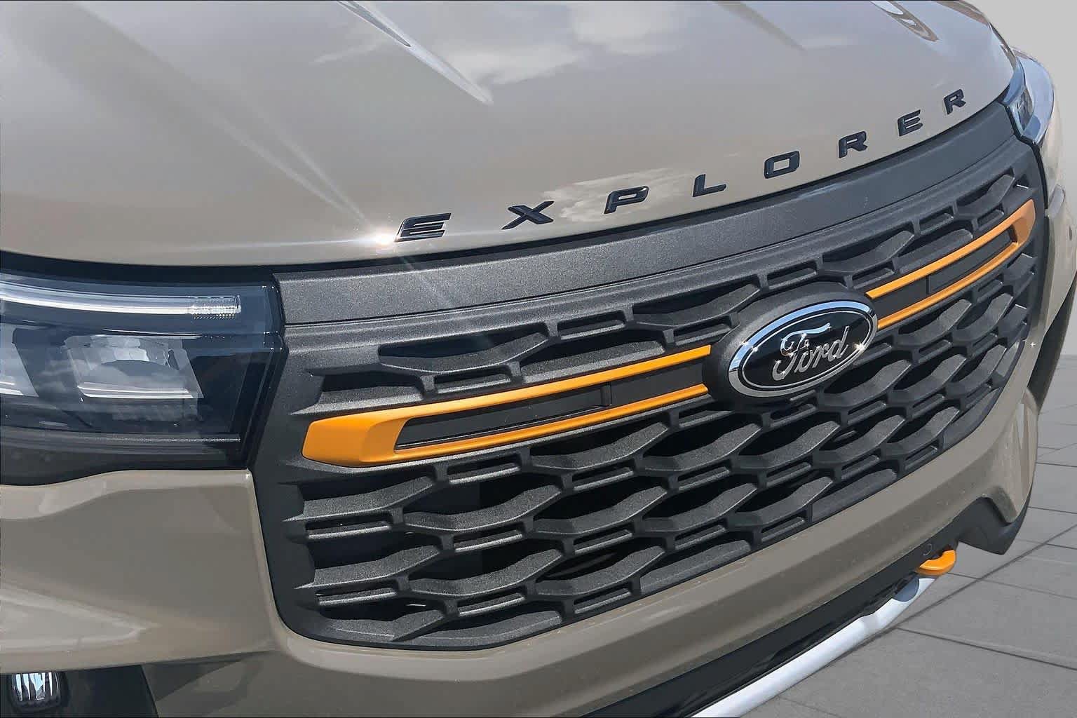 Certified 2026 Ford Explorer Tremor w/ Tremor Ultimate Package AWD/4WD image 30