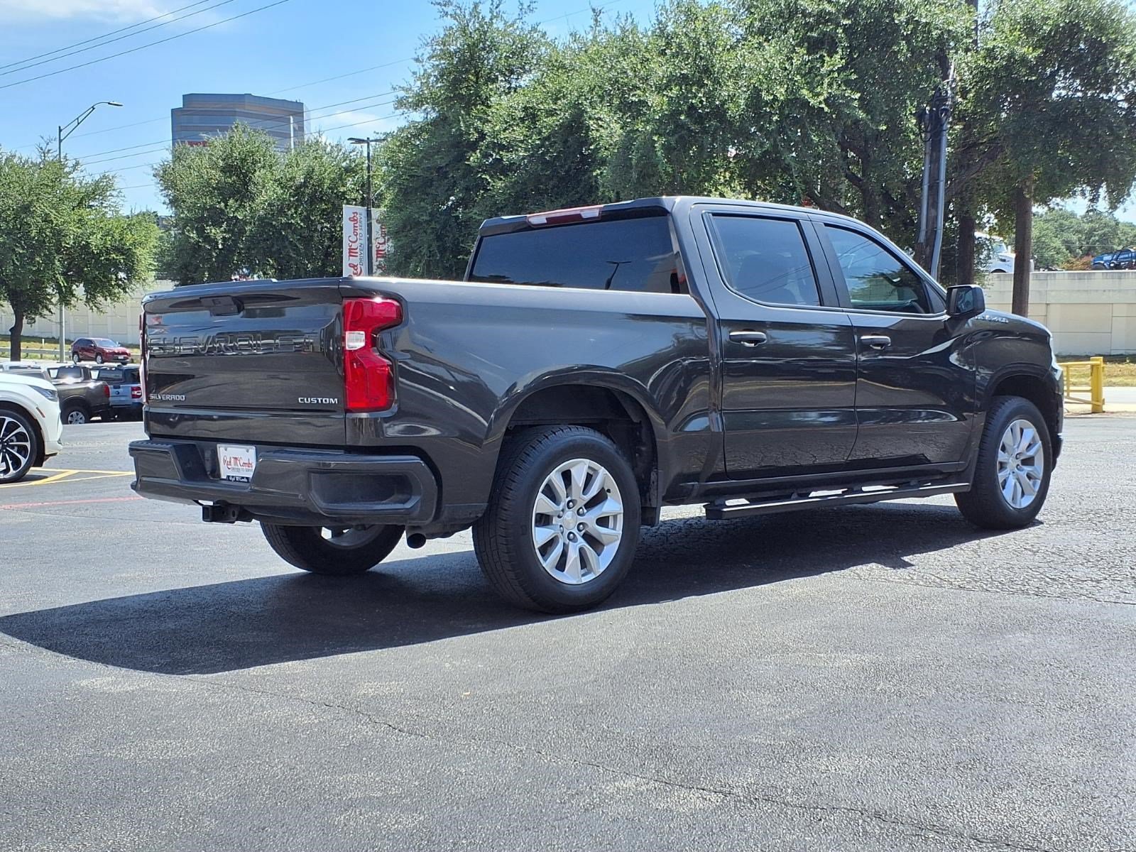 Used 2022 Chevrolet Silverado 1500 Custom RWD image 6
