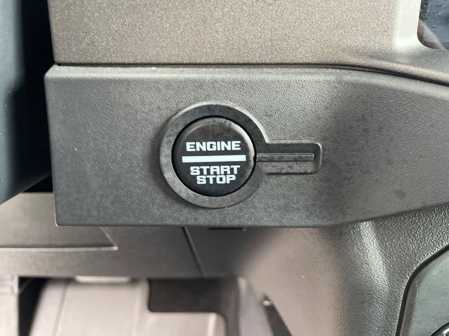 Certified 2025 Ford Bronco Badlands AWD/4WD image 35