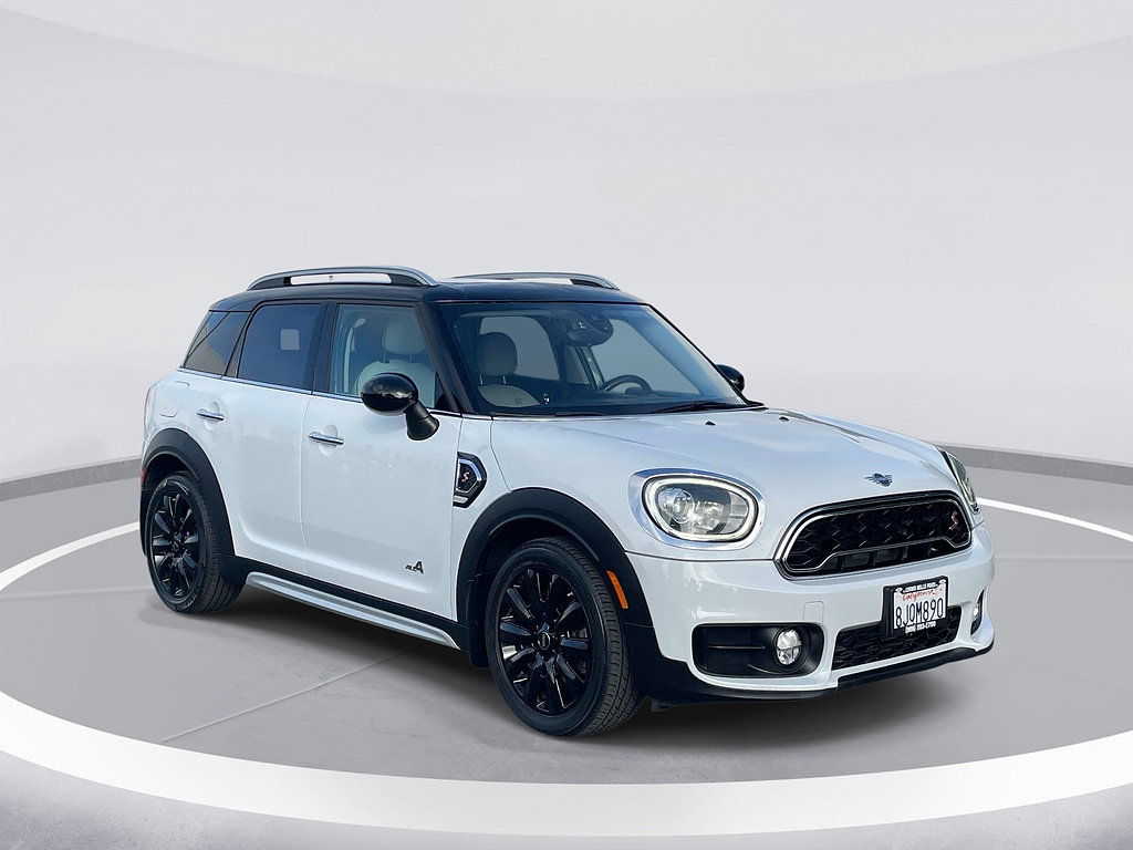Used 2019 MINI Cooper Countryman S w/ Signature Upholstery Package AWD/4WD image 1