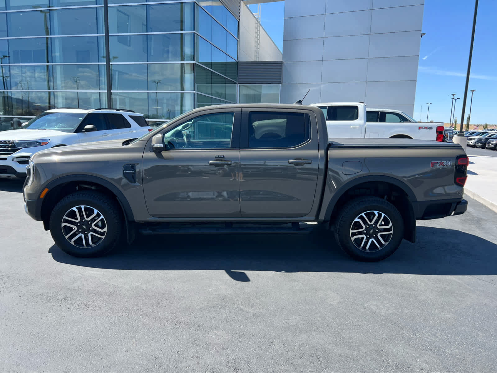 Certified 2025 Ford Ranger Lariat w/ FX4 Off-Road Package AWD/4WD image 12
