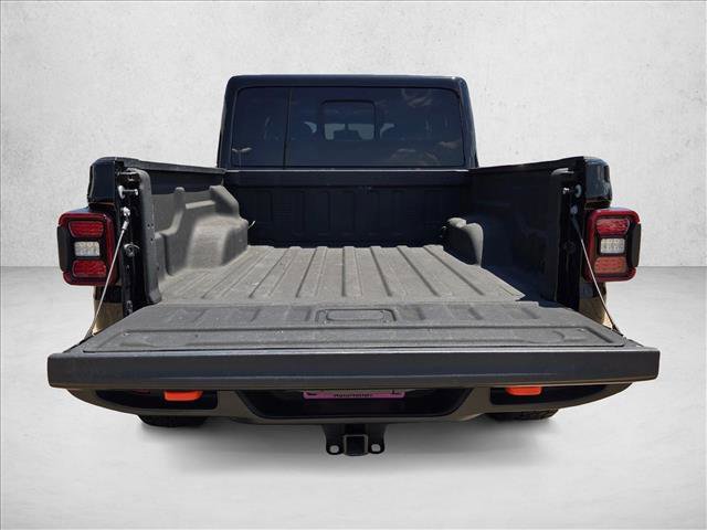 Used 2023 Jeep Gladiator Mojave w/ LED Lighting Group AWD/4WD image 6
