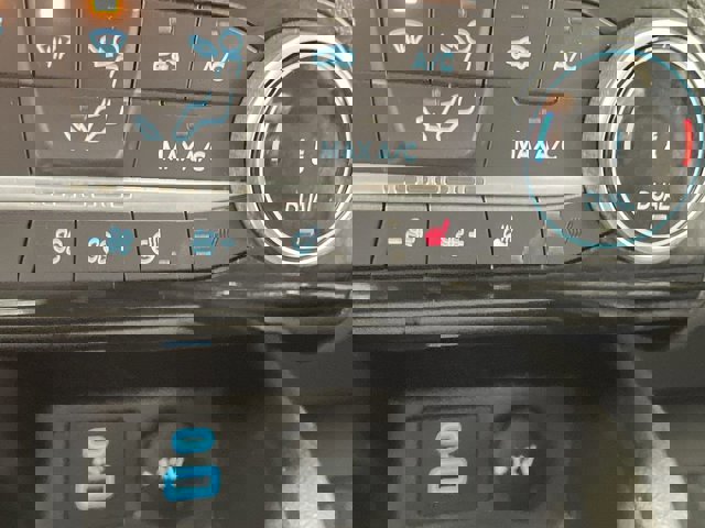 Certified 2022 Ford Escape Titanium w/ Class II Trailer Tow Package image 23