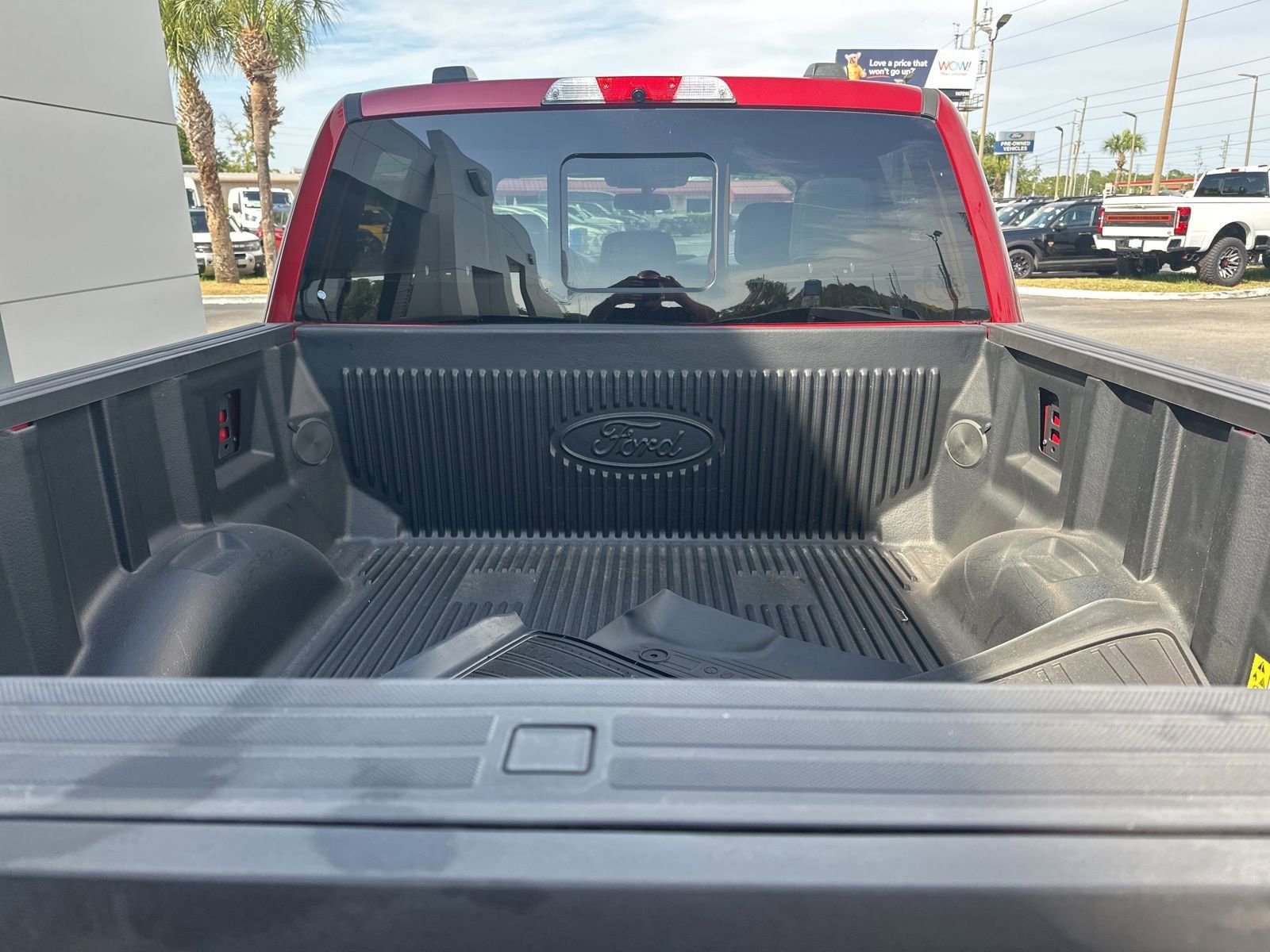 Certified 2025 Ford F150 Lightning Lariat AWD/4WD image 15