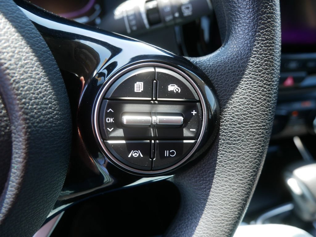 Used 2023 Kia Soul S FWD image 20