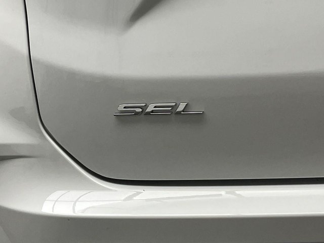 Certified 2024 Ford Edge SEL w/ Convenience Package AWD/4WD image 32