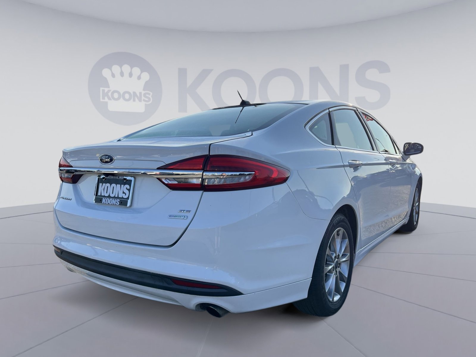 Certified 2017 Ford Fusion SE image 16