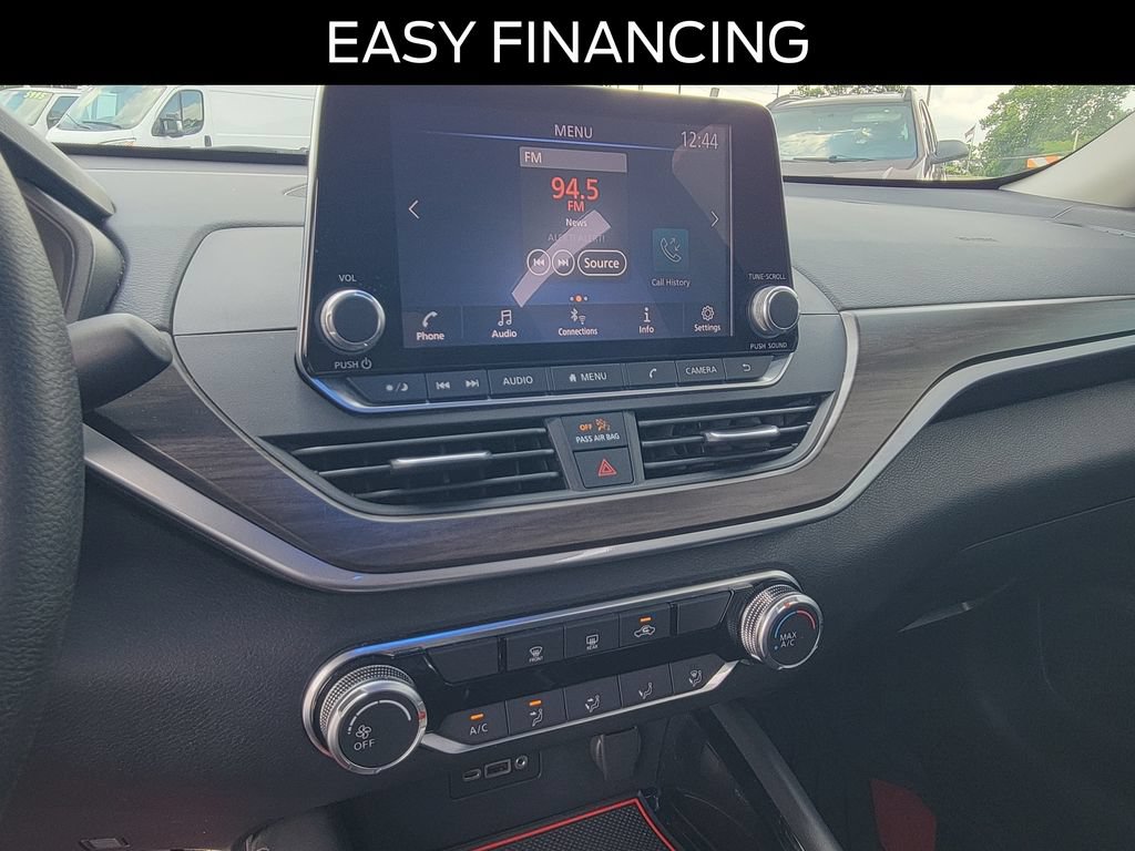 Used 2023 Nissan Altima 2.5 SV FWD image 25