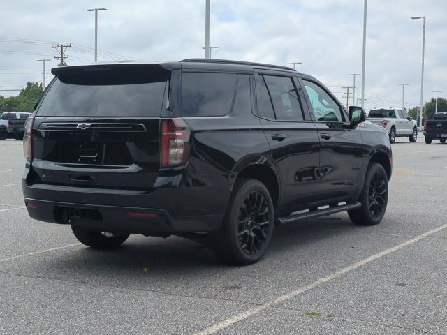 Used 2023 Chevrolet Tahoe Z71 w/ Luxury Package AWD/4WD image 4