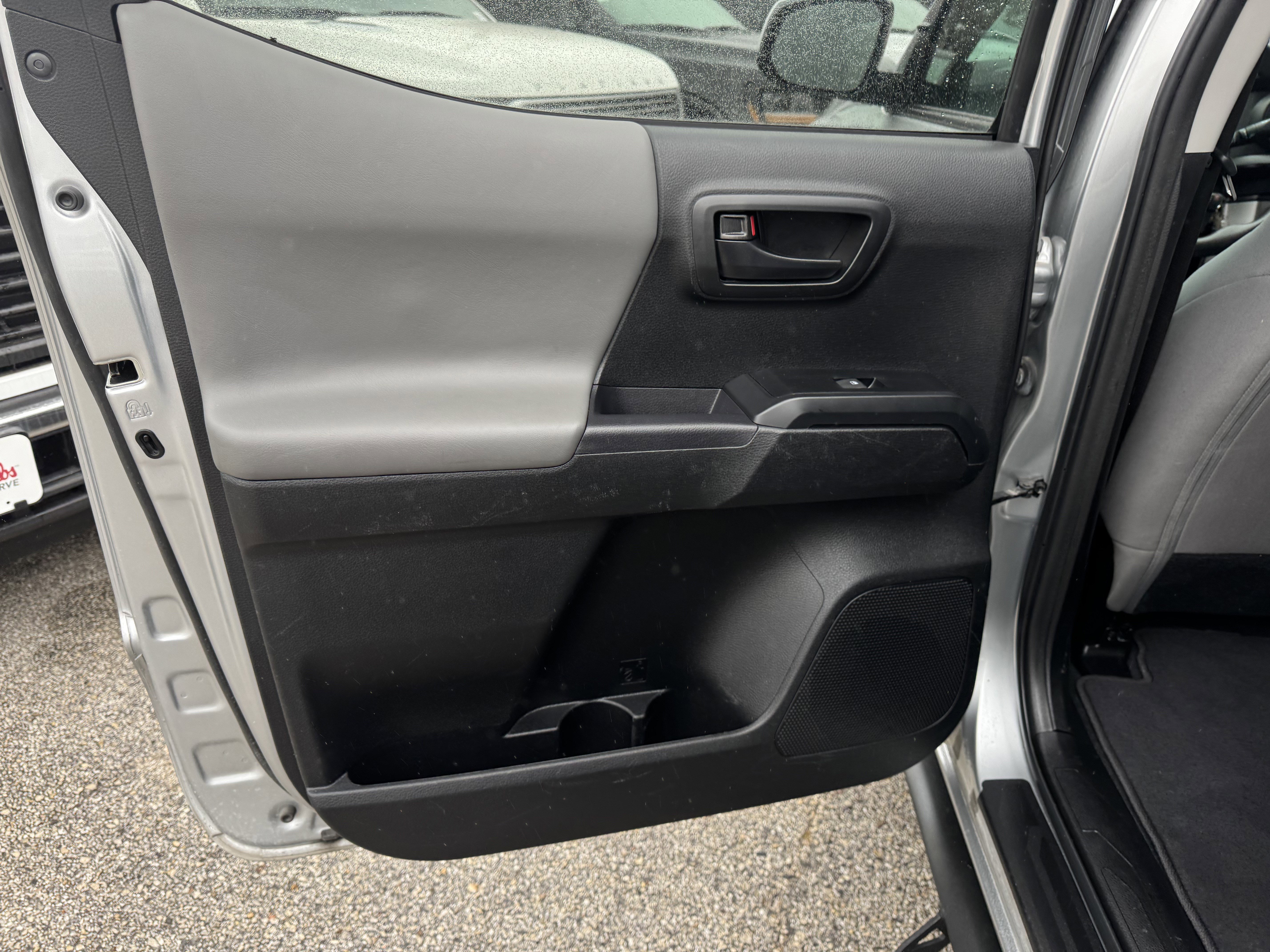 Used 2023 Toyota Tacoma SR image 12