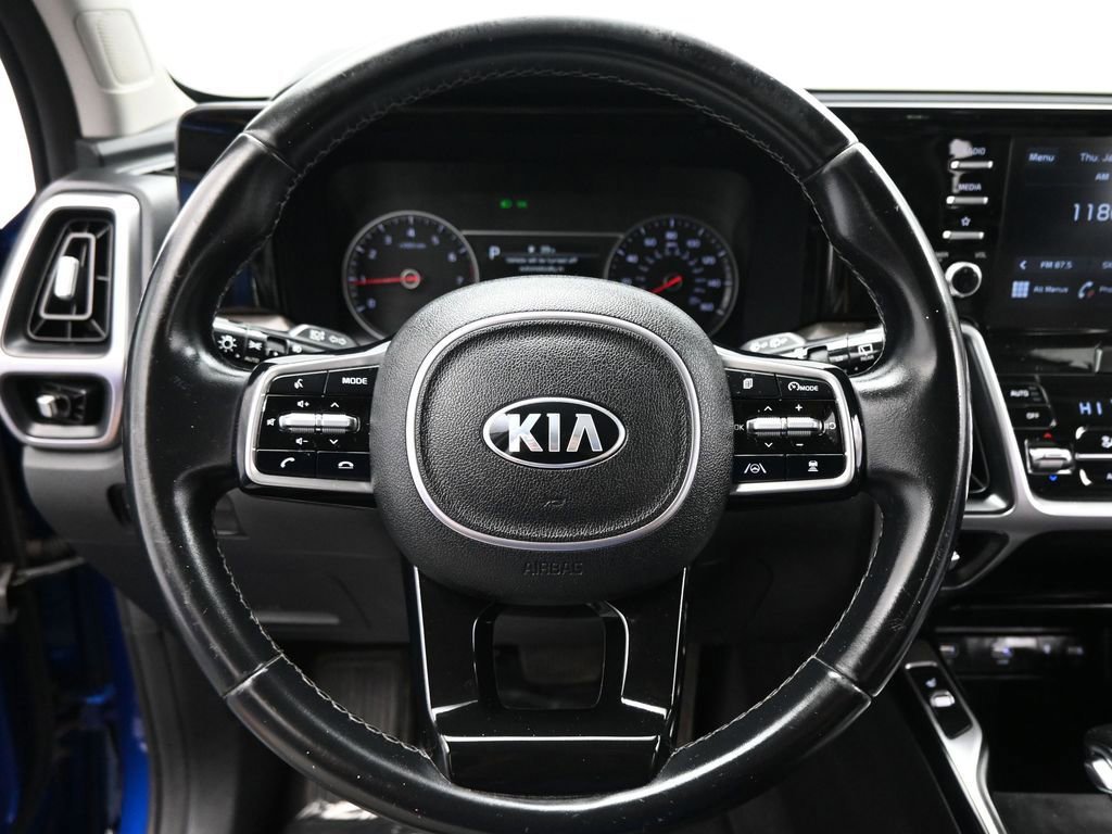 Used 2021 Kia Sorento EX image 39