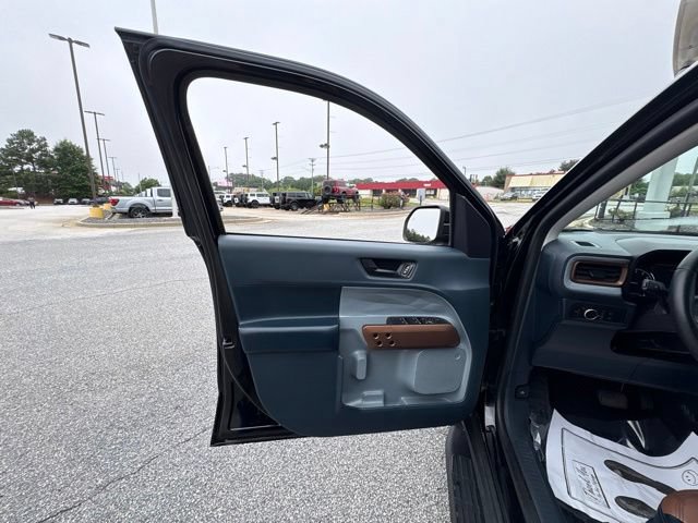Certified 2022 Ford Maverick Lariat FWD image 10