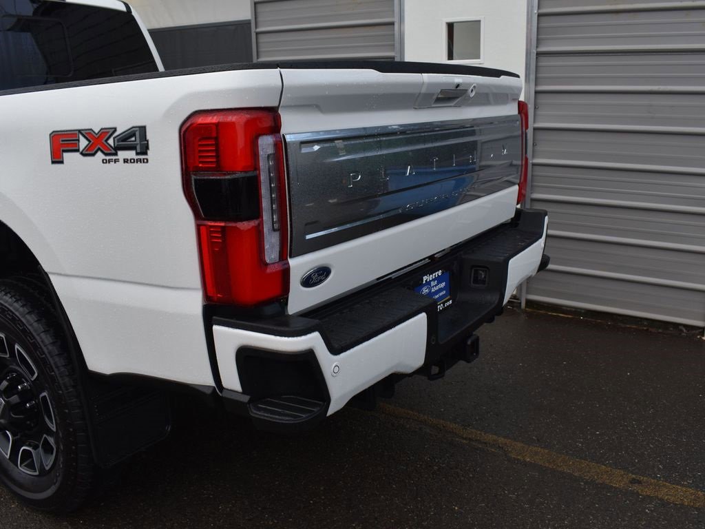 Certified 2024 Ford F350 Platinum image 9