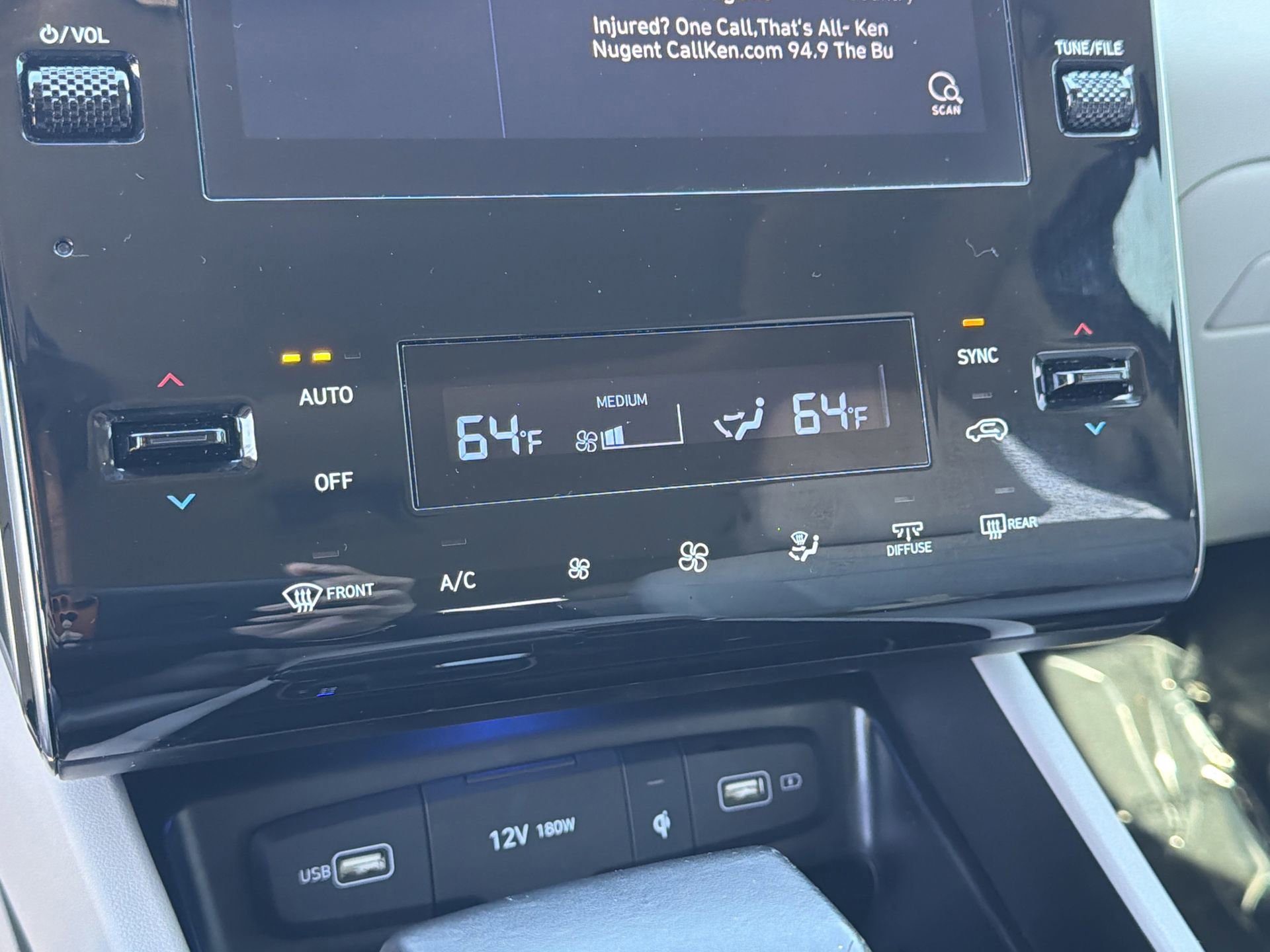 Used 2023 Hyundai Tucson SEL w/ Convenience Package image 13