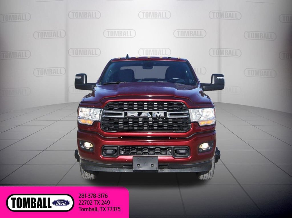 Used 2024 RAM 3500 Big Horn w/ Sport Appearance Package AWD/4WD image 2