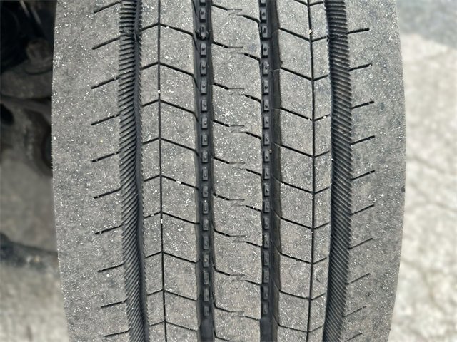 Certified 2017 Ford F450 Platinum w/ Platinum Ultimate Package image 11