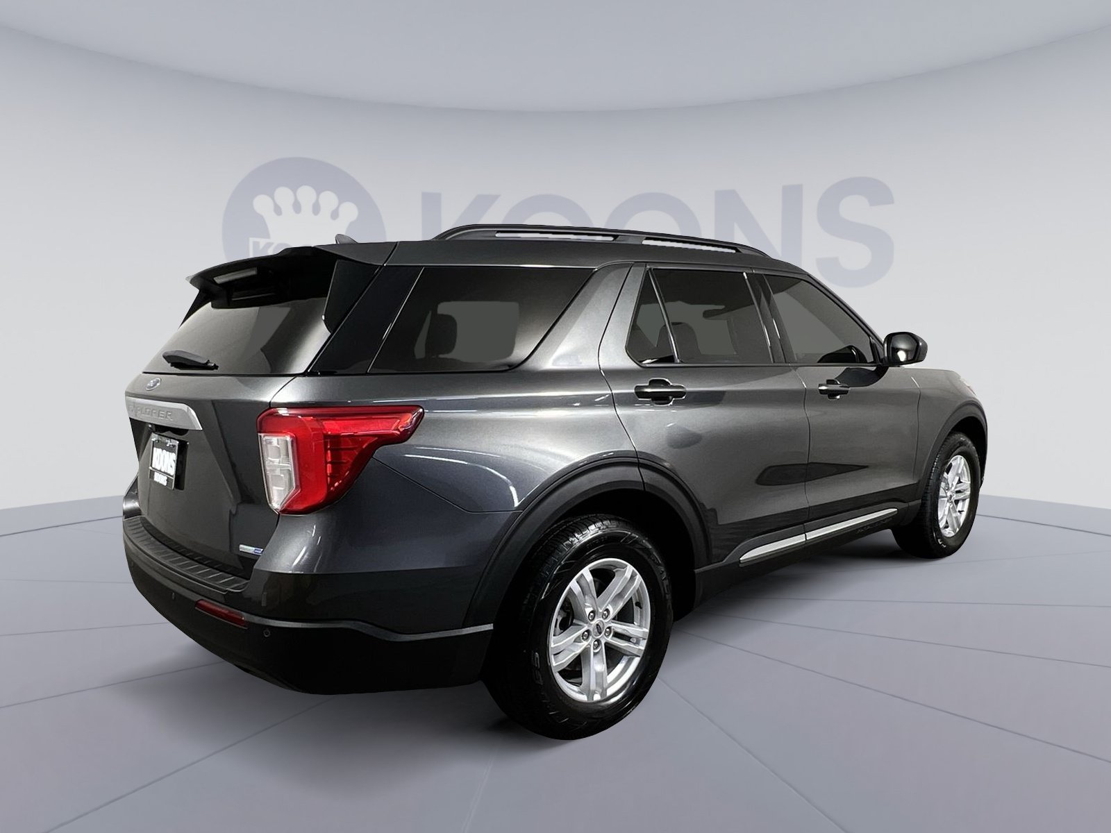 Certified 2020 Ford Explorer XLT w/ Comfort Package AWD/4WD image 11