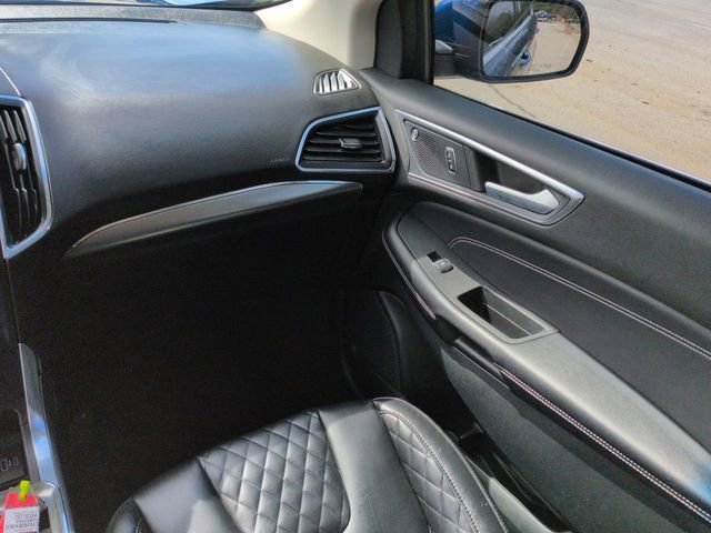 Certified 2023 Ford Edge Titanium image 19