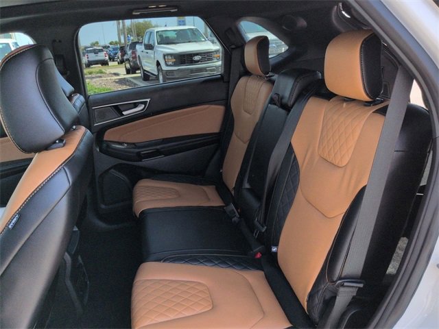 Certified 2024 Ford Edge Titanium w/ Titanium Elite Package image 14