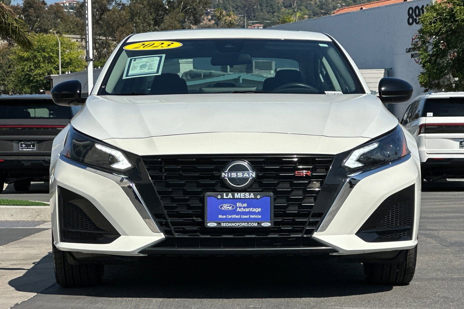 Used 2023 Nissan Altima 2.5 SR w/ SR Premium Package FWD image 8