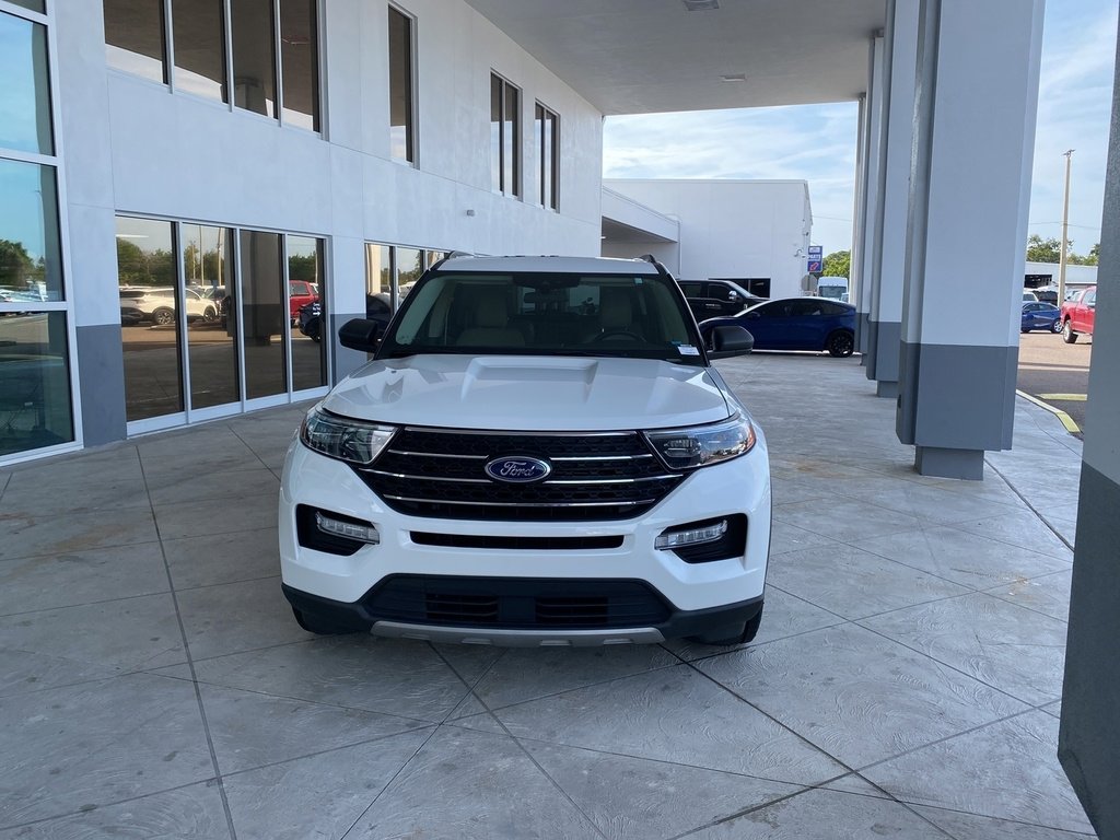 Certified 2023 Ford Explorer XLT w/ Equipment Group 202A image 3