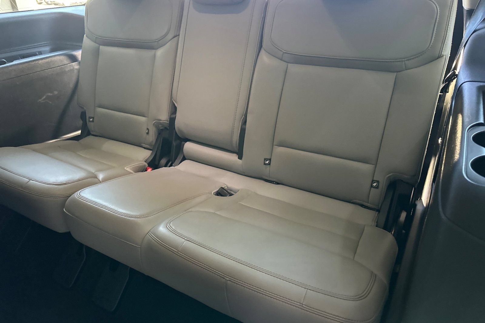 Certified 2025 Ford Expedition Active AWD/4WD image 15