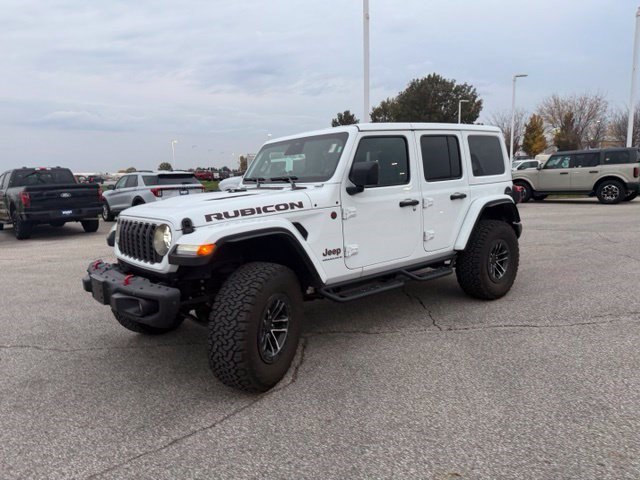 Used 2026 Jeep Wrangler Unlimited Rubicon AWD/4WD image 7