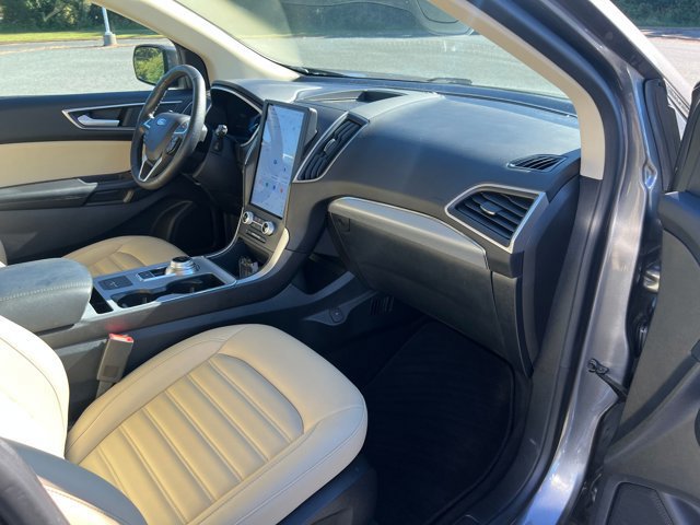 Certified 2021 Ford Edge SEL w/ Cargo Accessory Package image 38