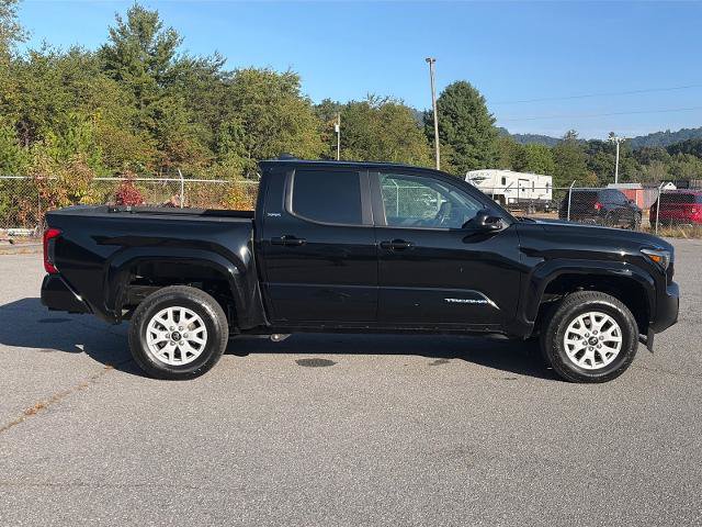 Used 2024 Toyota Tacoma SR5 AWD/4WD image 2