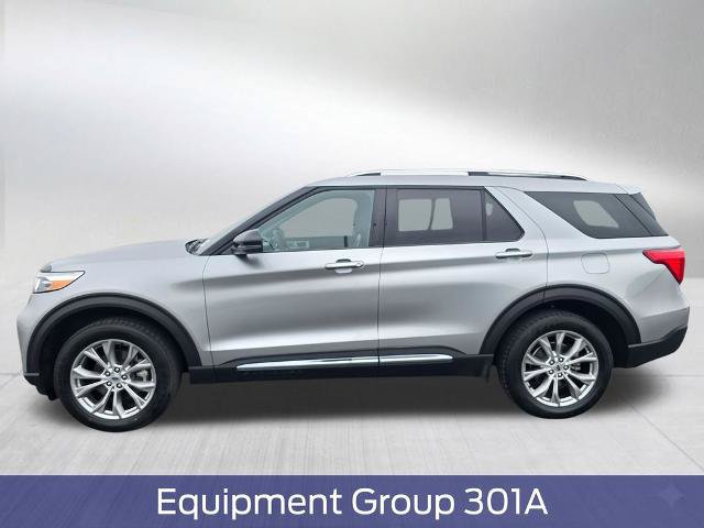 Certified 2024 Ford Explorer Limited AWD/4WD image 3