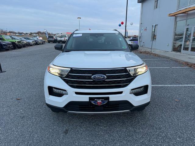 Certified 2021 Ford Explorer XLT w/ Equipment Group 202A image 3