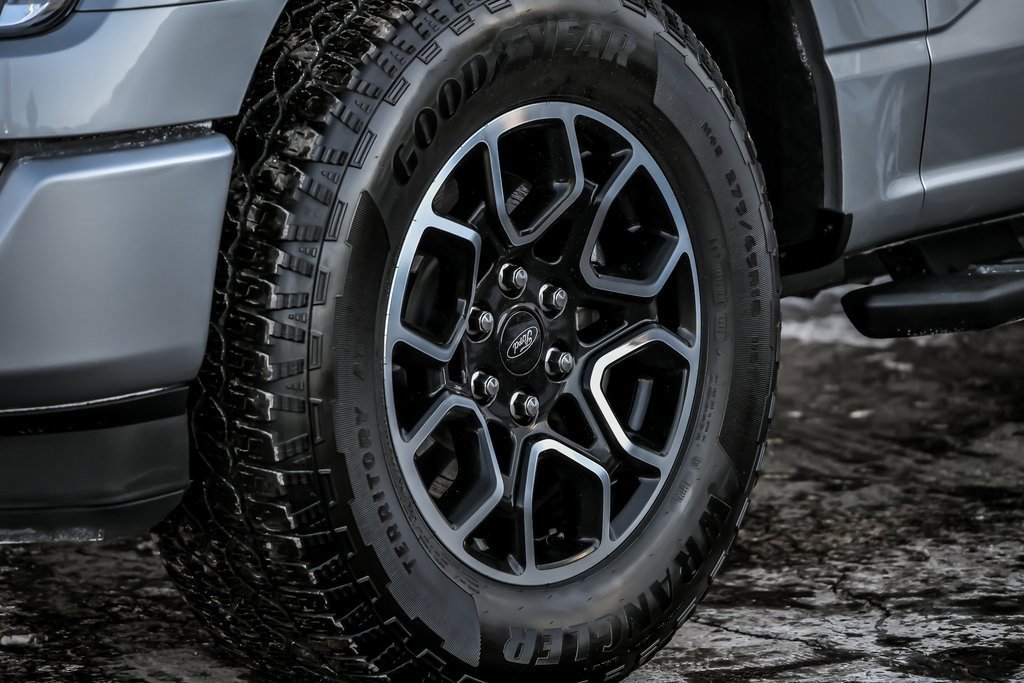 Certified 2023 Ford F150 XLT w/ Equipment Group 302A High image 13