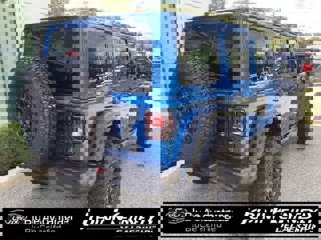 Used 2022 Jeep Wrangler Sport image 4