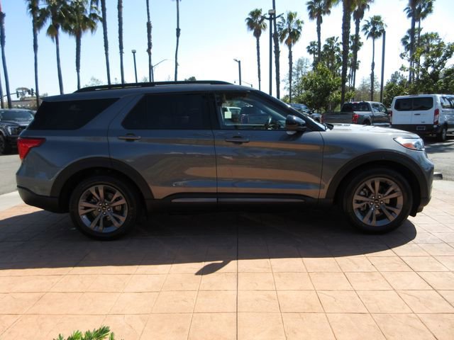 Certified 2023 Ford Explorer XLT w/ Equipment Group 202A image 2