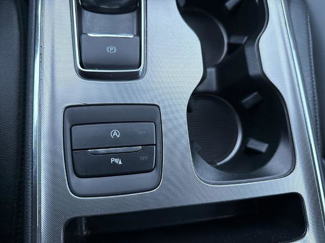 Certified 2024 Ford Edge Titanium image 38